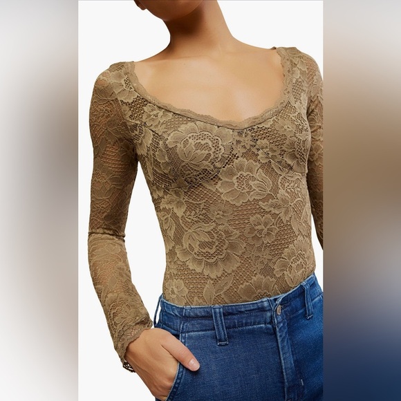 Perfectly Fine Bodysuit NWOT gothic love - Picture 1 of 3